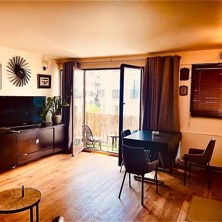 Jolie 2 Pieces Avec Balcon Paris 15 Eme Apartment Ngoại thất bức ảnh