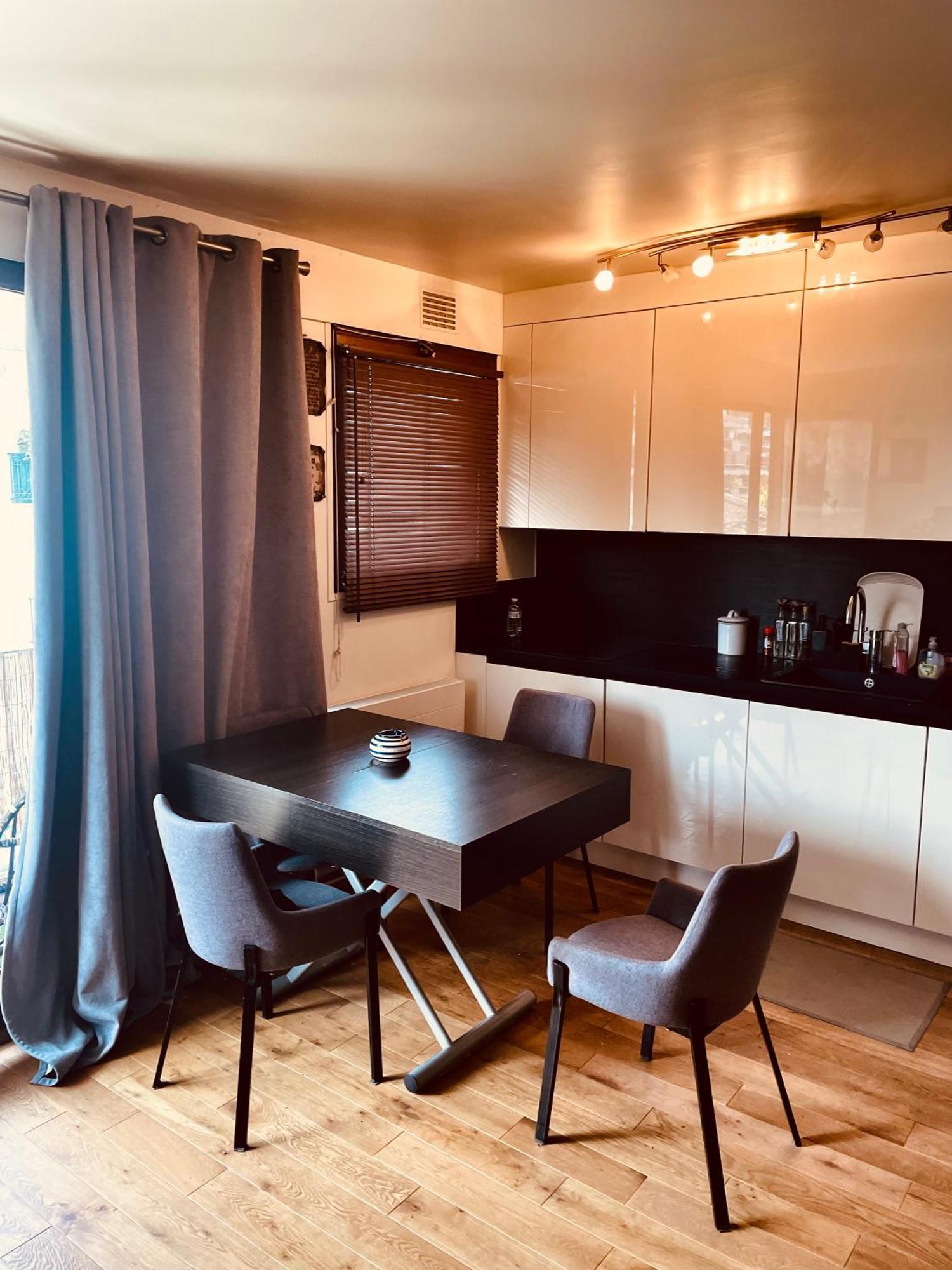 Jolie 2 Pieces Avec Balcon Paris 15 Eme Apartment Ngoại thất bức ảnh